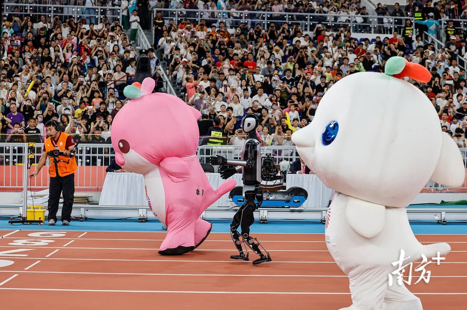 |南方日报、南方+2025年度照片不朽情缘试玩网站光影为纪心映万象(图46) |南方日报、南方+2025年度照片不朽情缘试玩网站光影为纪心映万象(图46)